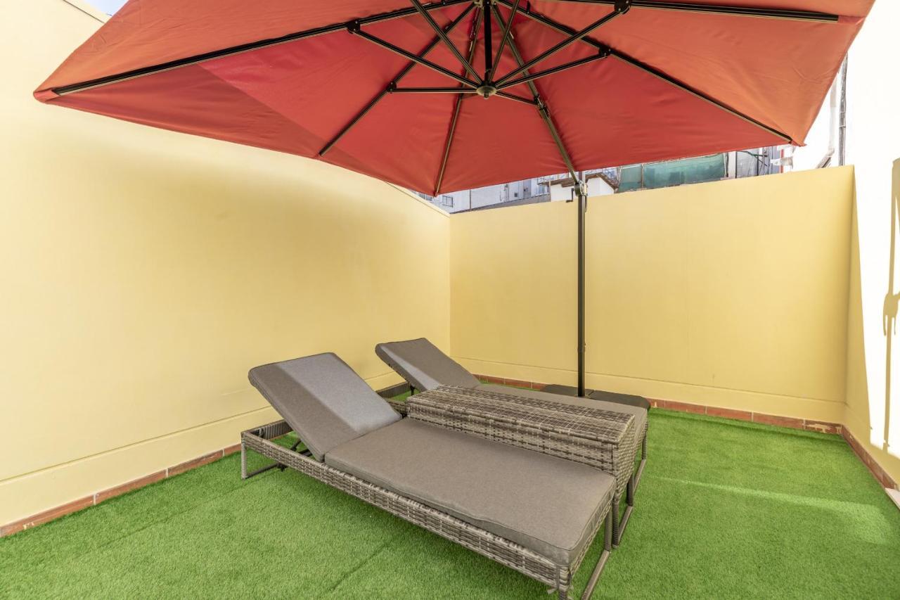 Marvellous Apt With A Large Private Terrace Valencia Exterior photo